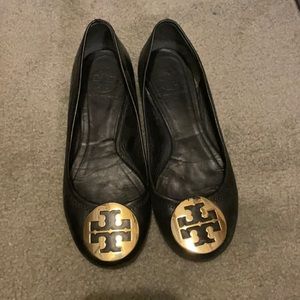 Tory Burch size 5 flats in black